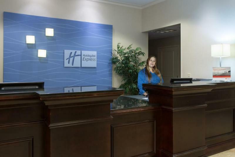 Holiday Inn Express Hotel & Suites Fort Pierce West Dış mekan fotoğraf